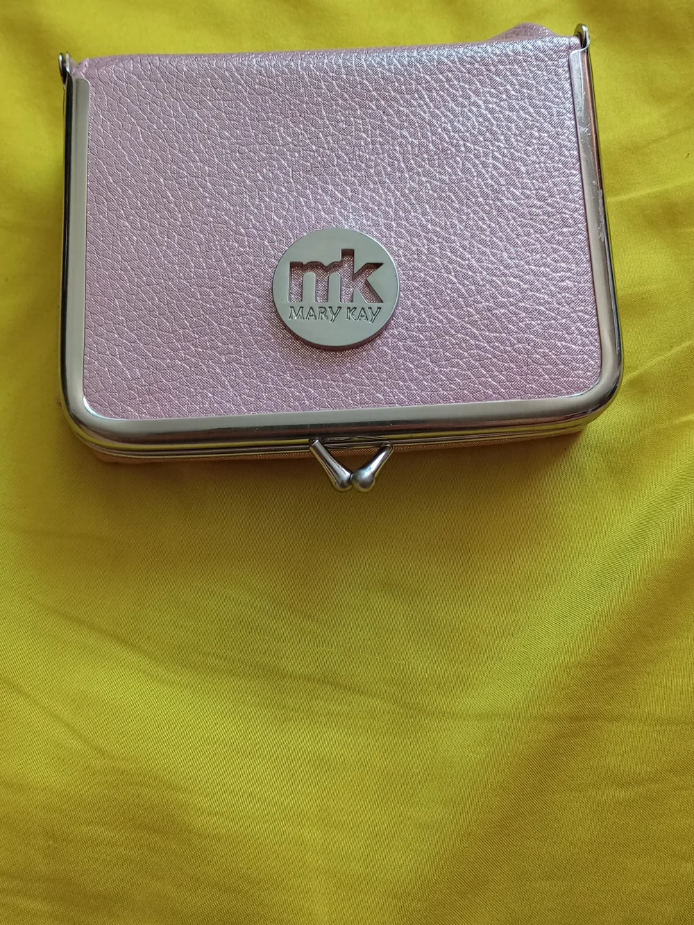 Mary Kay Pink Faux-Leather Card & Key Holder with Silver Trim